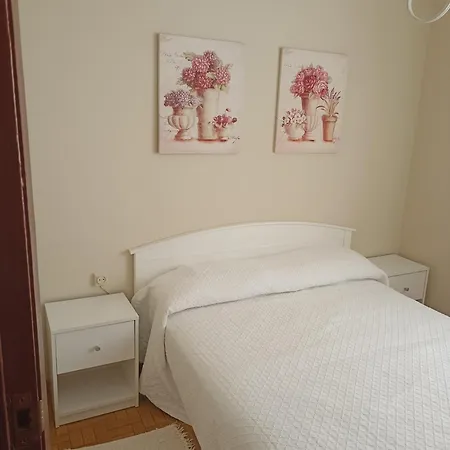 Piso Fofi, Junto A La Playa Baiona