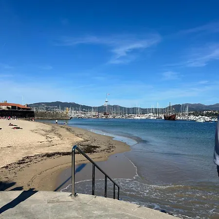 Piso Fofi, Junto A La Playa Baiona